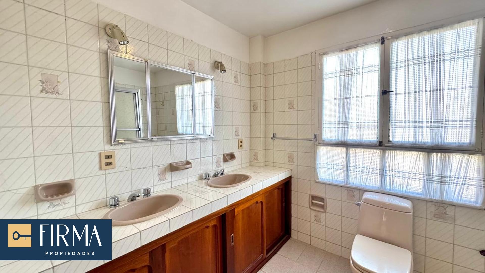 Casa en AlquilerCASA EN ALQUILER EN ACHUMANI - MESETA 4 dormitorios 4 baños 3 parqueos Foto 13