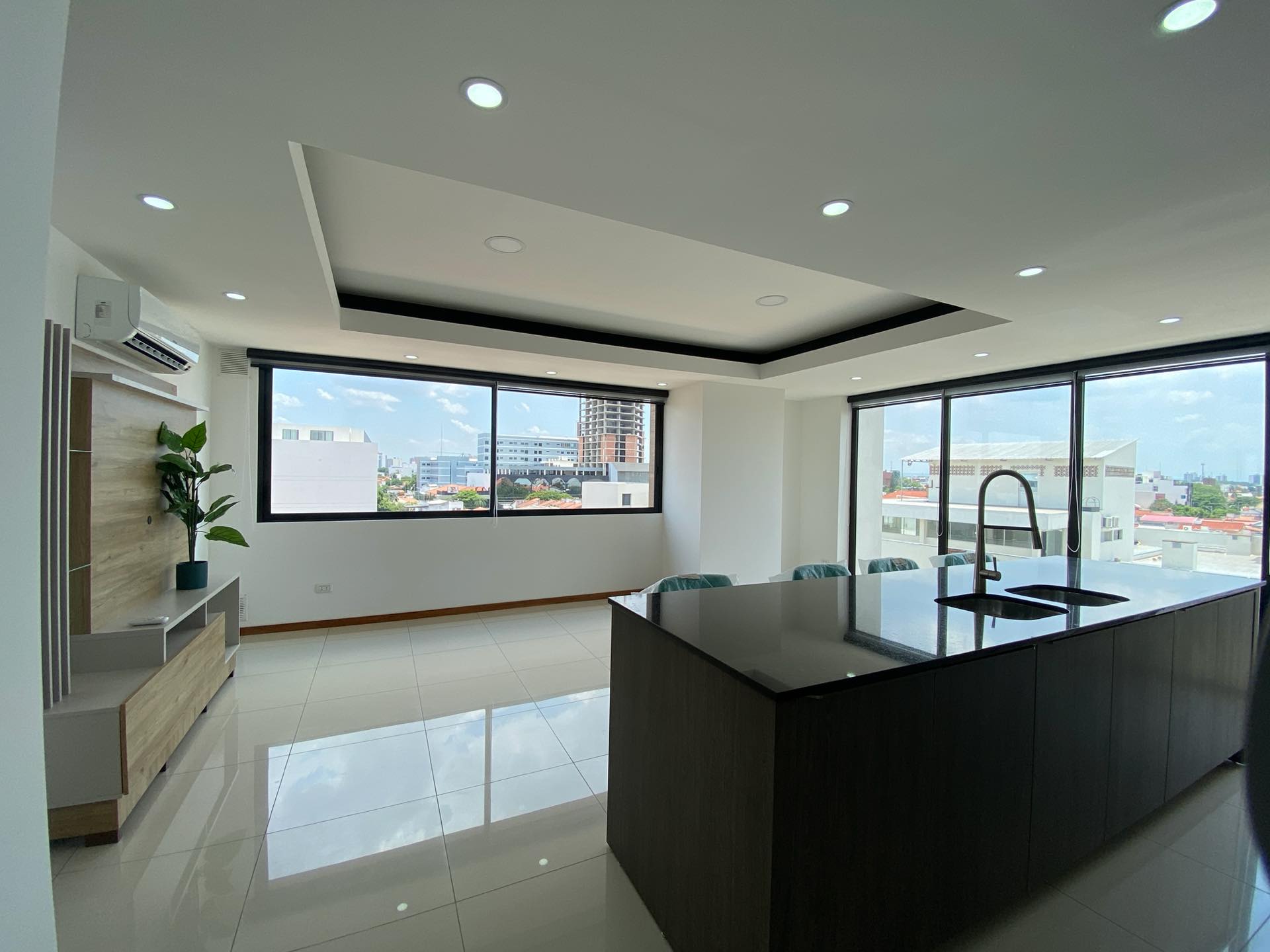 Departamento en VentaEquipetrol, calle los Flamboyanos, SKY PALMETTO Foto 6