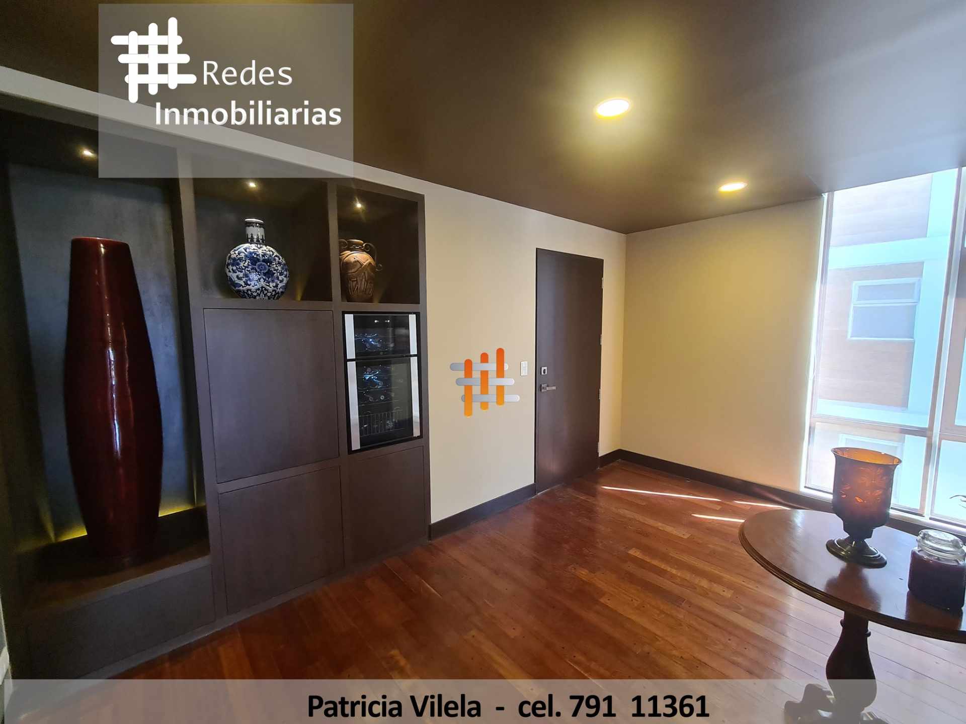 Departamento en VentaHERMOSO PENT HOUSE DUPLEX EN VENTA SOBRE LA AV. COSTANERA CON 92 m2 TERRAZA 3 dormitorios 5 baños 3 parqueos Foto 5