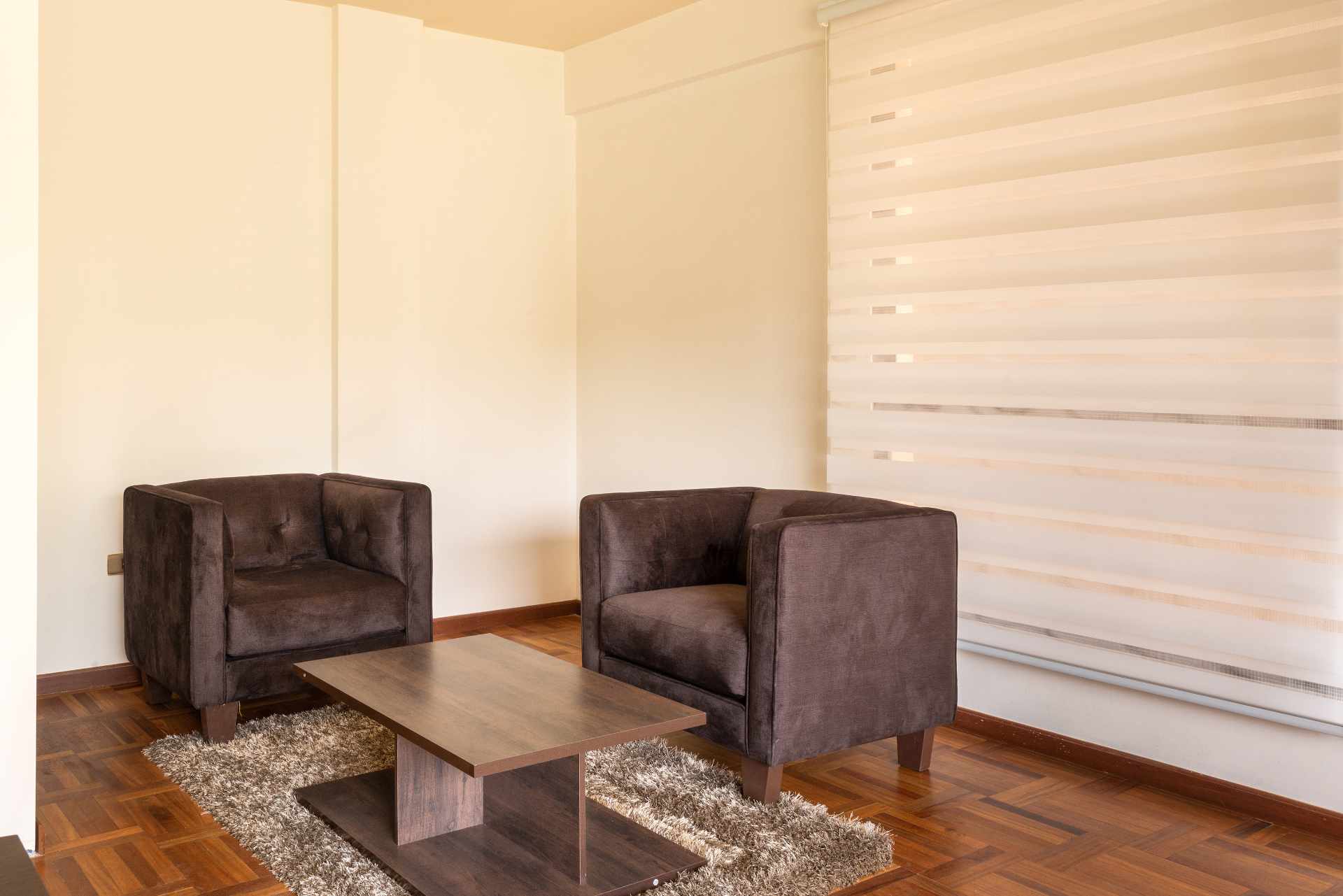 Oficina en VentaAv. Villarroel 1851 Foto 3