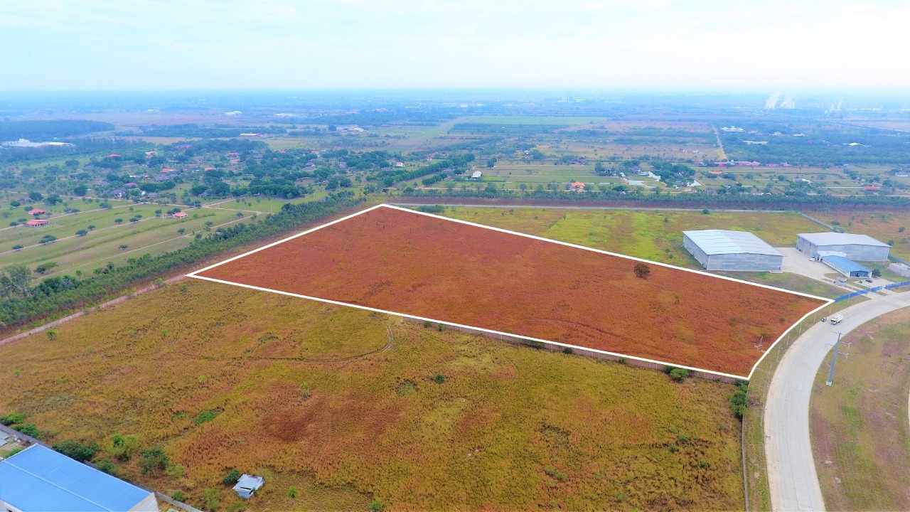 Terreno En Venta En El Parqu... UC976971