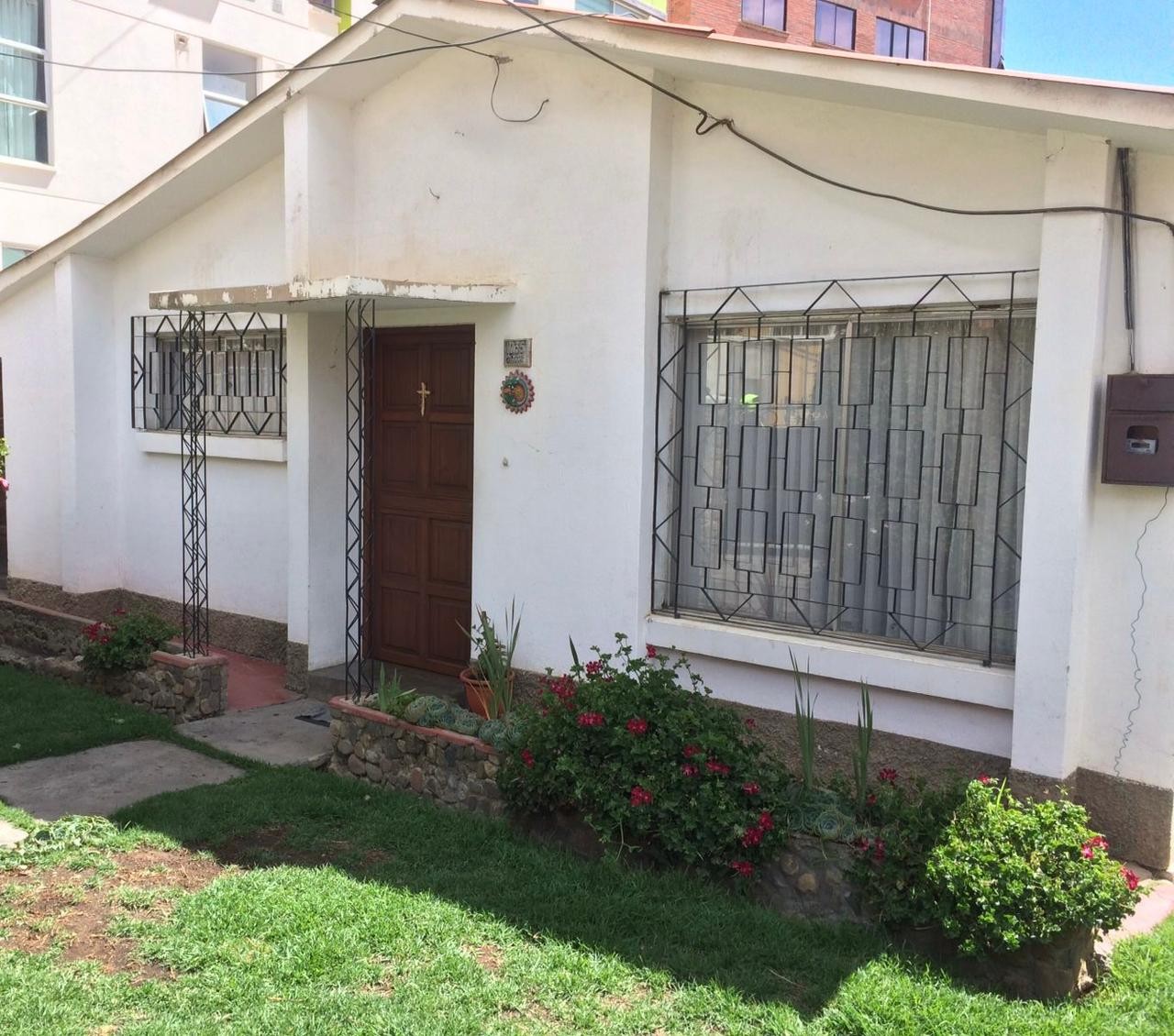 Casa en San Miguel en La Paz 3 dormitorios 3 baños 1 parqueos Foto 2