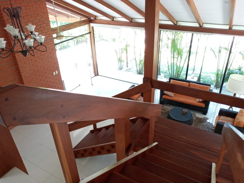 Casa en AnticréticoJARDINES DEL URUBO I 3 dormitorios 2 baños 1 parqueos Foto 3