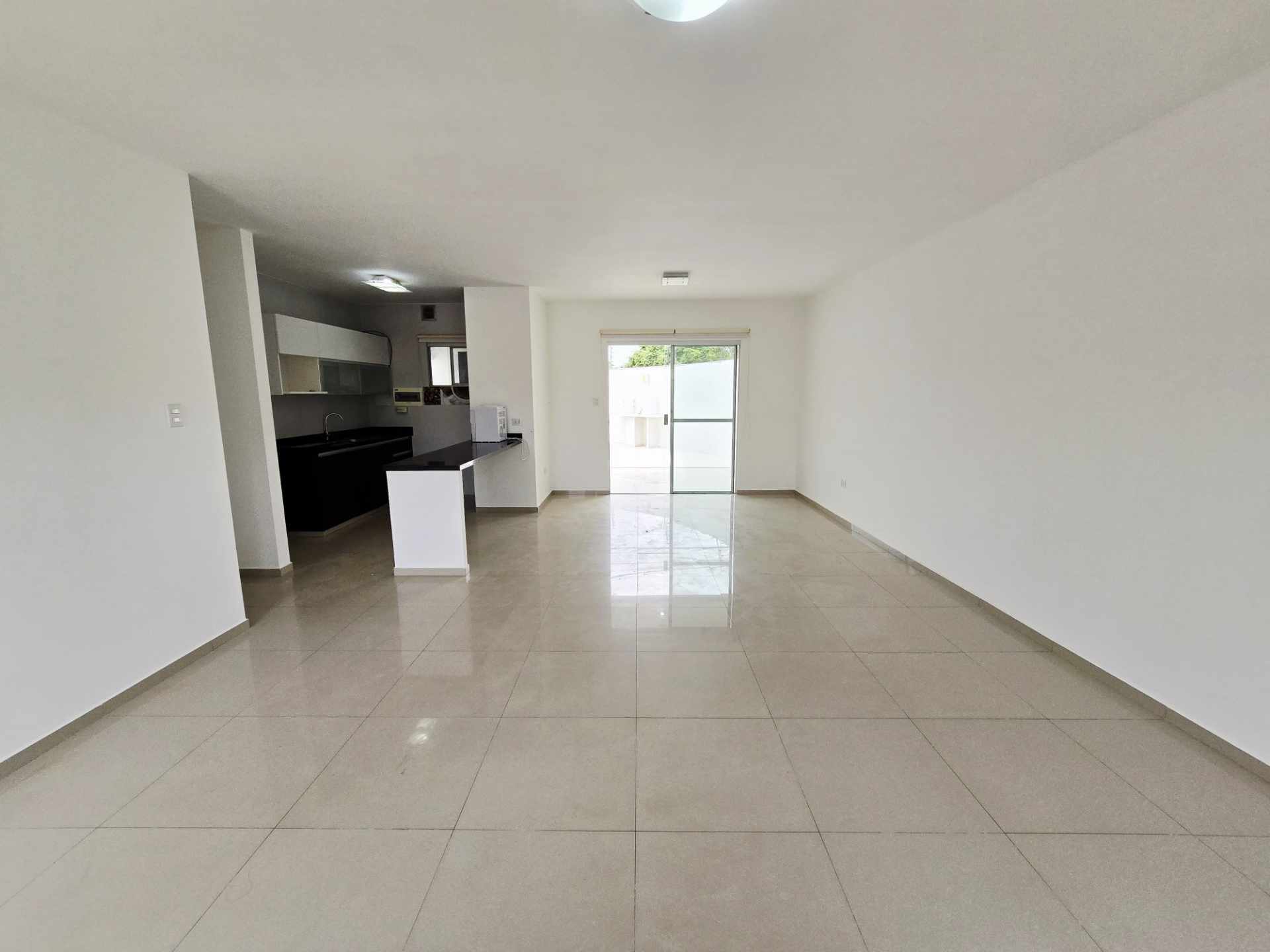Casa en AlquilerAvenida Pirai  Foto 6