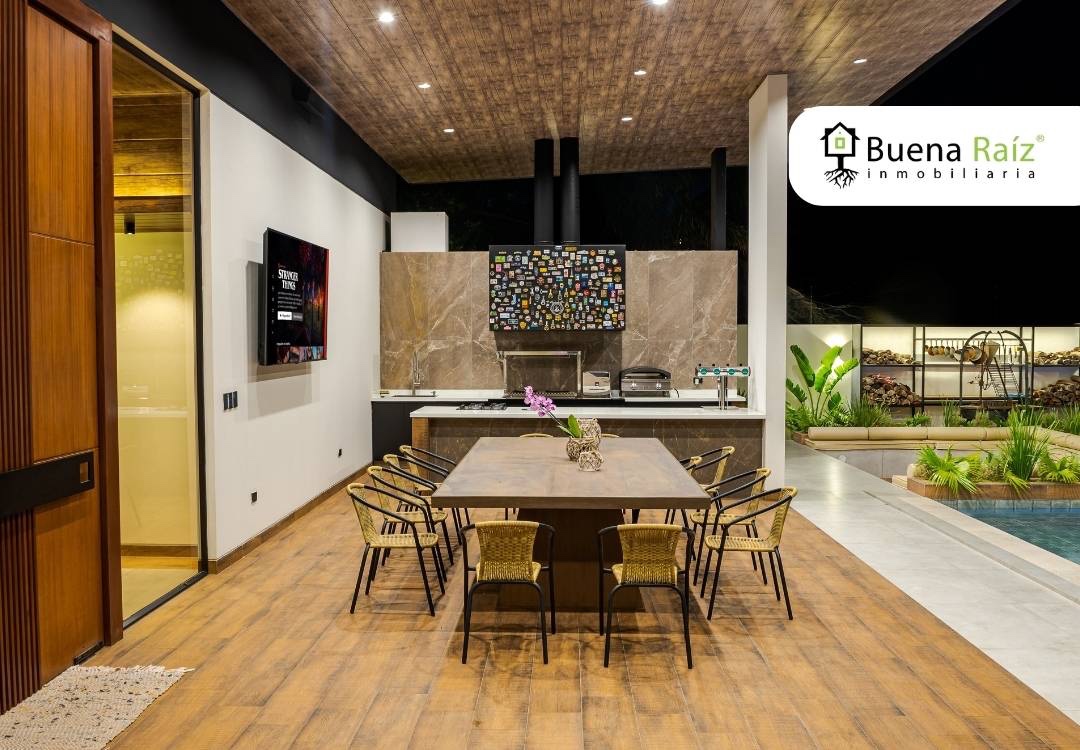 Casa Urubó zona Los Batos (Frente a Salón Emperador) Foto 21