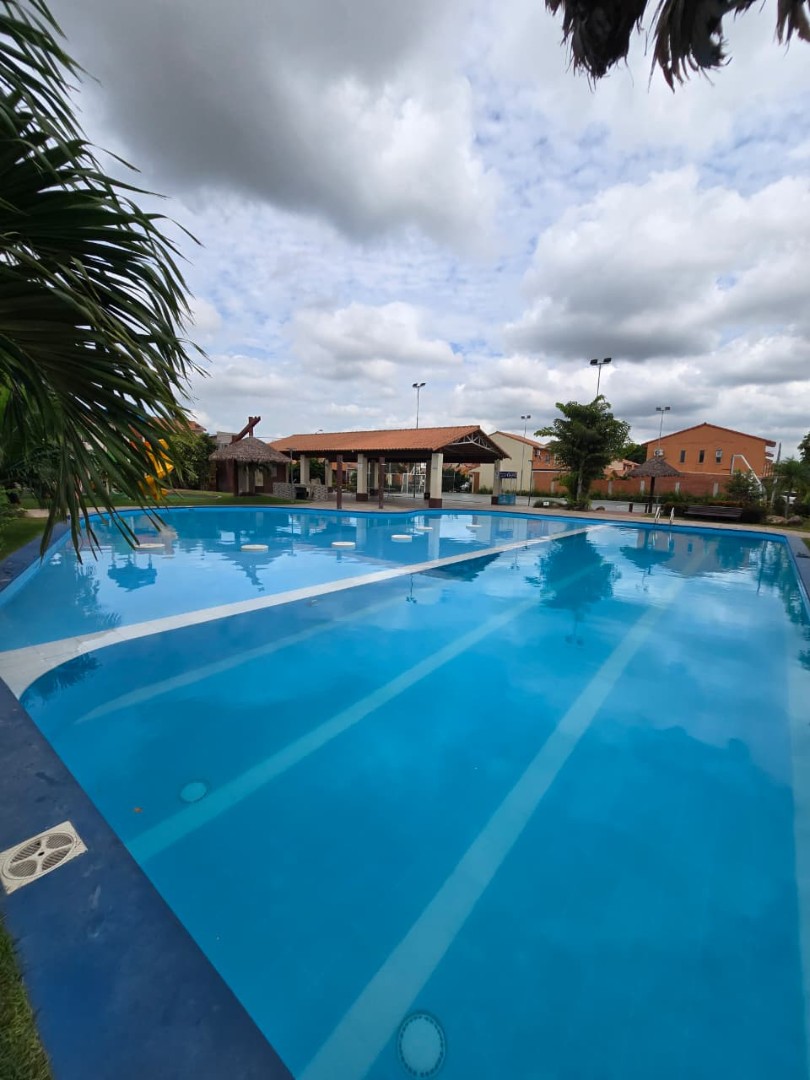 Casa en Carretera Norte en Santa Cruz de la Sierra 3 dormitorios 2 baños  Foto 7