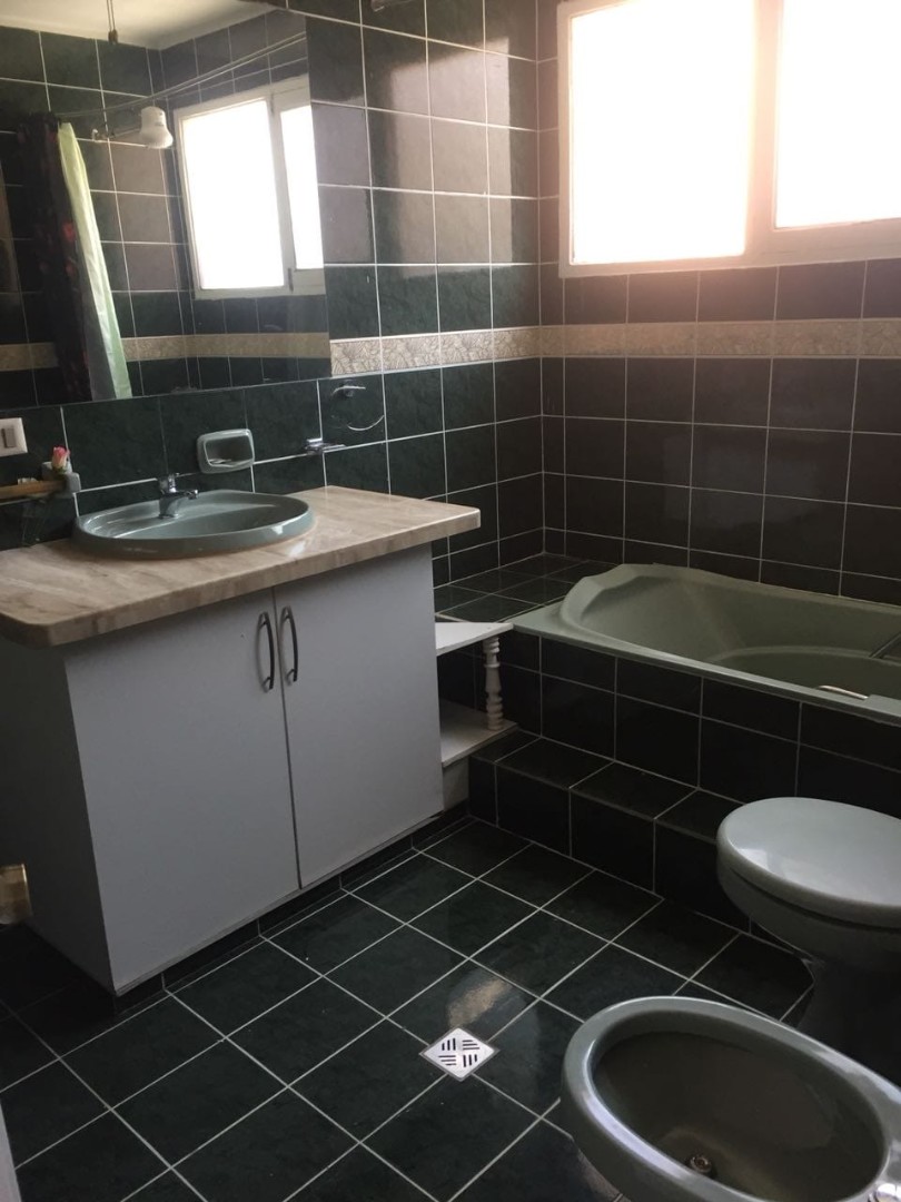 Casa Avenida Atahuallpa frente al segundo tanque de semapa Foto 4