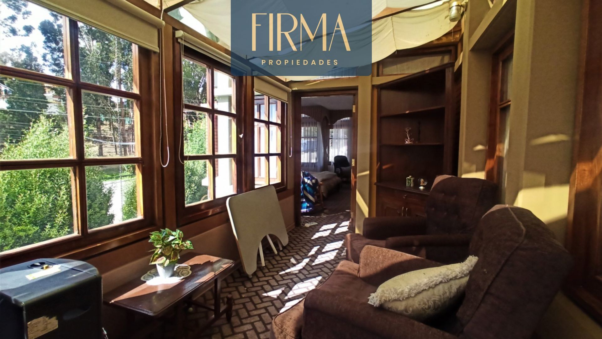 Casa en Calacoto en La Paz 4 dormitorios 5 baños 3 parqueos Foto 8