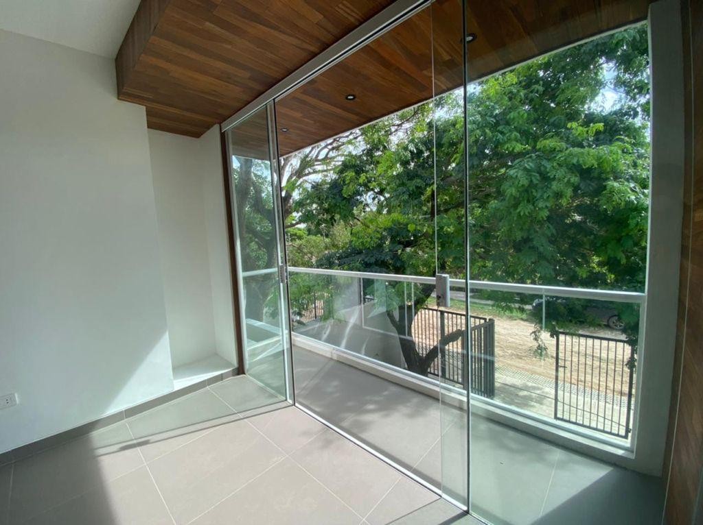 Casa en Entre 8vo y 9no anillo Norte en Santa Cruz de la Sierra 3 dormitorios 7 baños 2 parqueos Foto 37