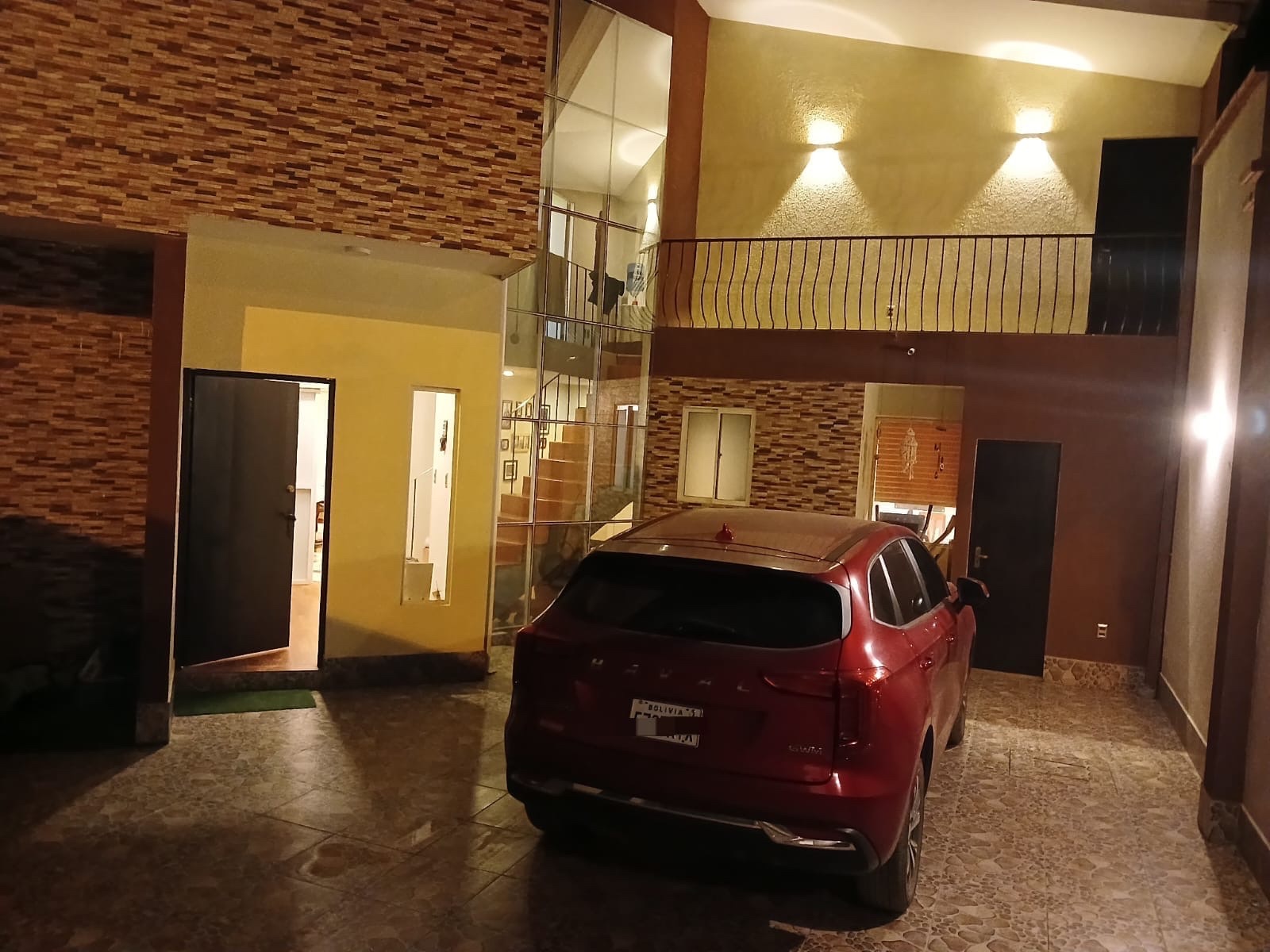 Casa en Mallasa en La Paz 4 dormitorios 5 baños 3 parqueos Foto 8