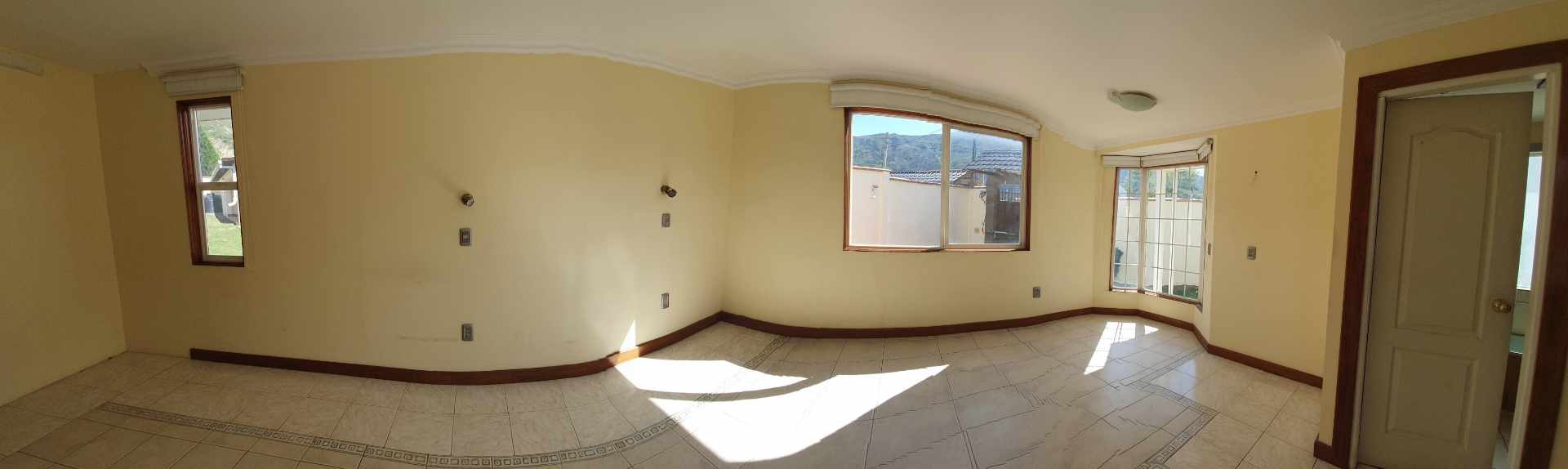 Casa en VentaZona Sur, Huajchilla. Urbanizacion Bartos. 4 dormitorios 4 baños 6 parqueos Foto 11