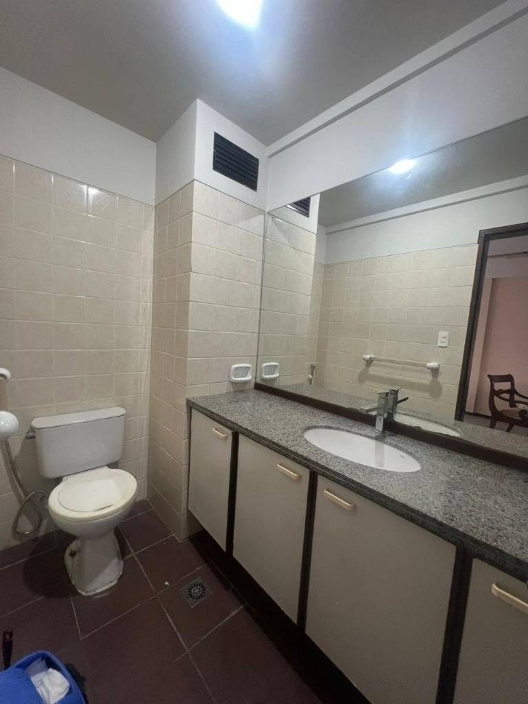 Departamento en VentaEADIFICIO NANCY 2 3 dormitorios 3 baños 2 parqueos Foto 11