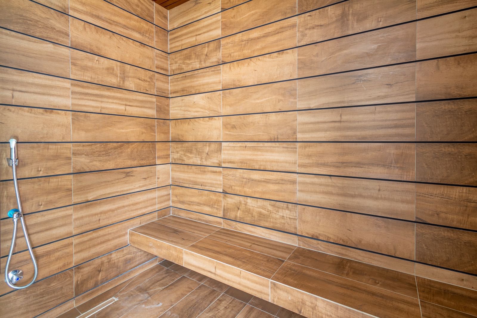 Departamento en Entre 2do y 3er anillo Norte en Santa Cruz de la Sierra 1 dormitorios 2 baños  Foto 10