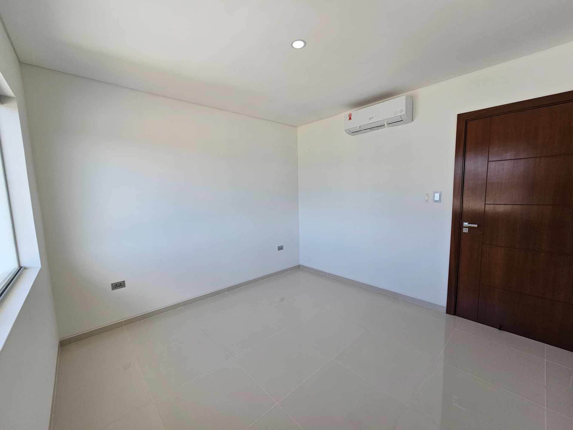 Casa en Urubó en Santa Cruz de la Sierra 3 dormitorios 3 baños 2 parqueos Foto 16