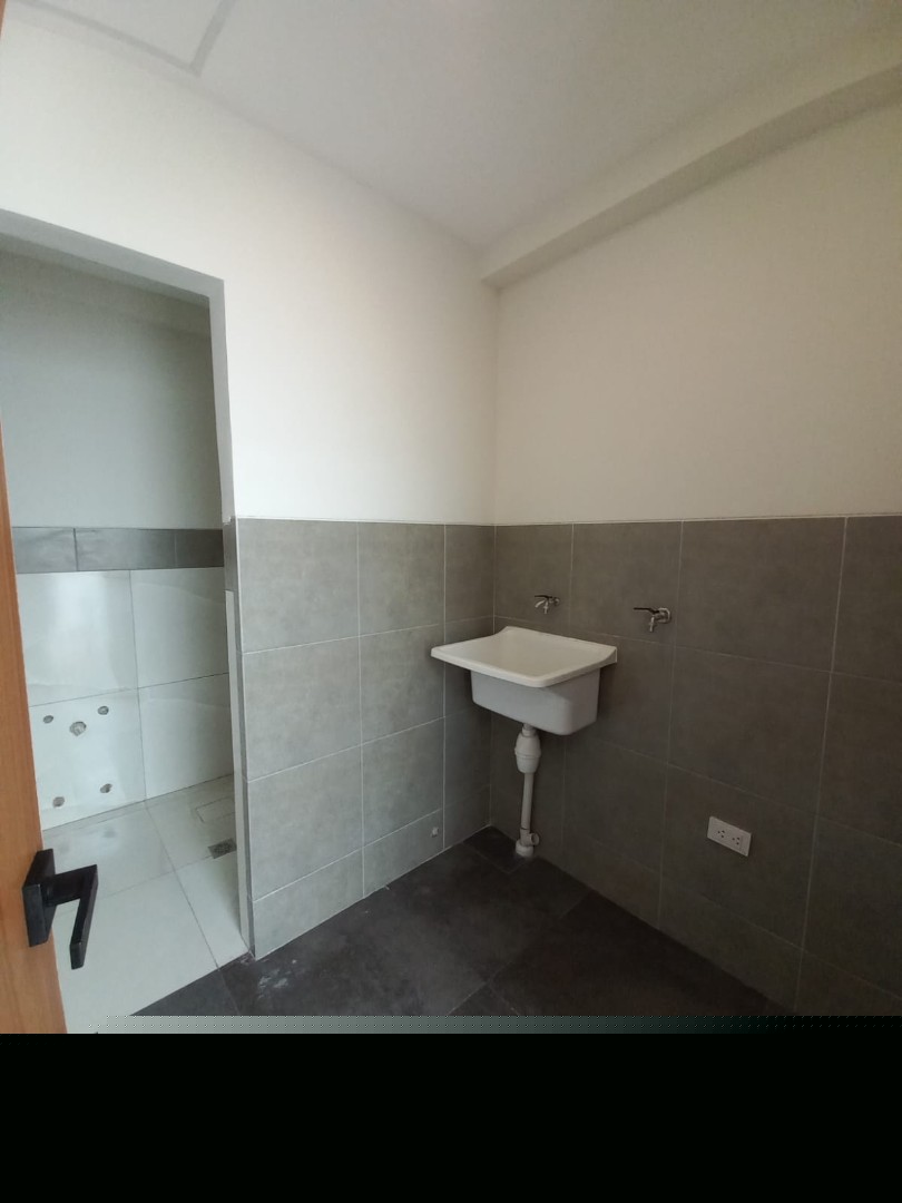 En Venta a $us 245,000 Foto 12