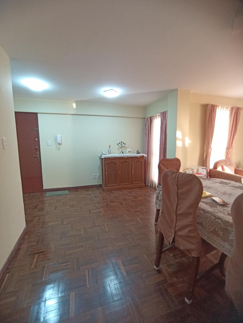 Departamento en VentaSAN PEDRO PLAZA ISRAEL 3 dormitorios 3 baños 1 parqueos Foto 2