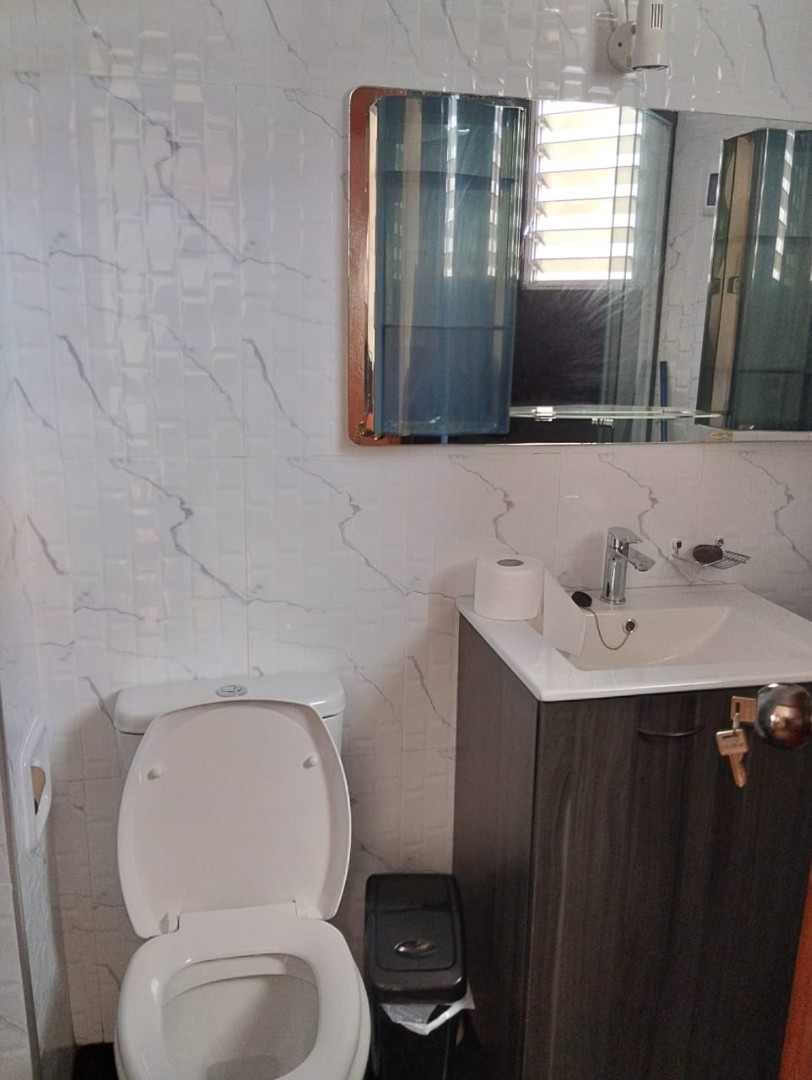 Departamento en AlquilerSan Jorge, Av. Arce Foto 8