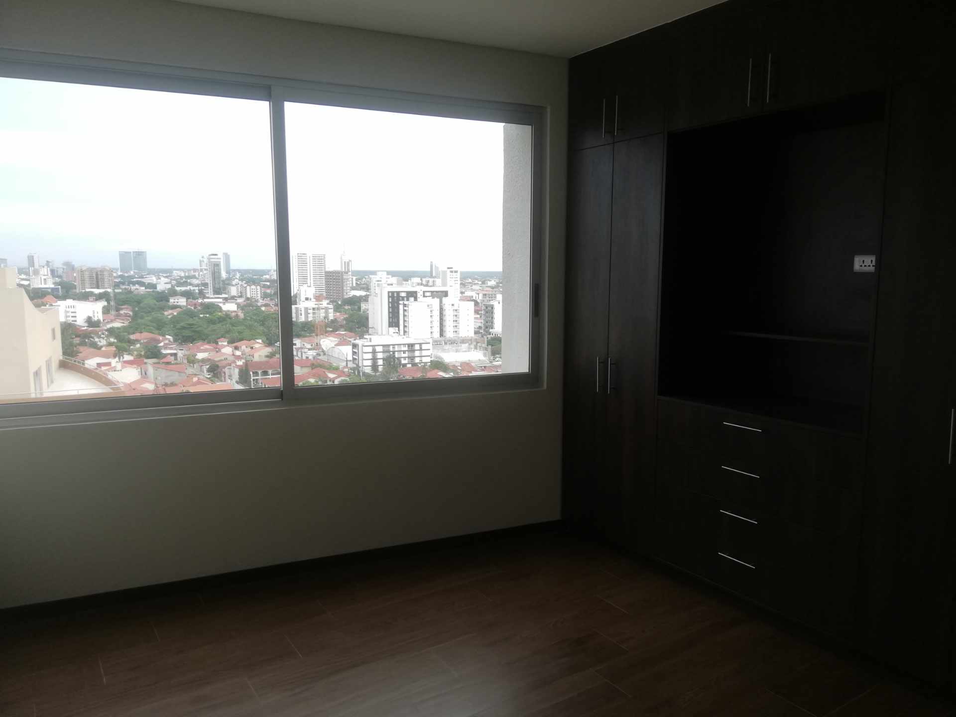 En Alquiler a $us 500 Foto 18