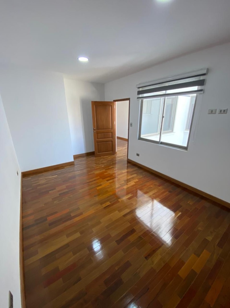 En Venta a $us 165,000 Foto 7