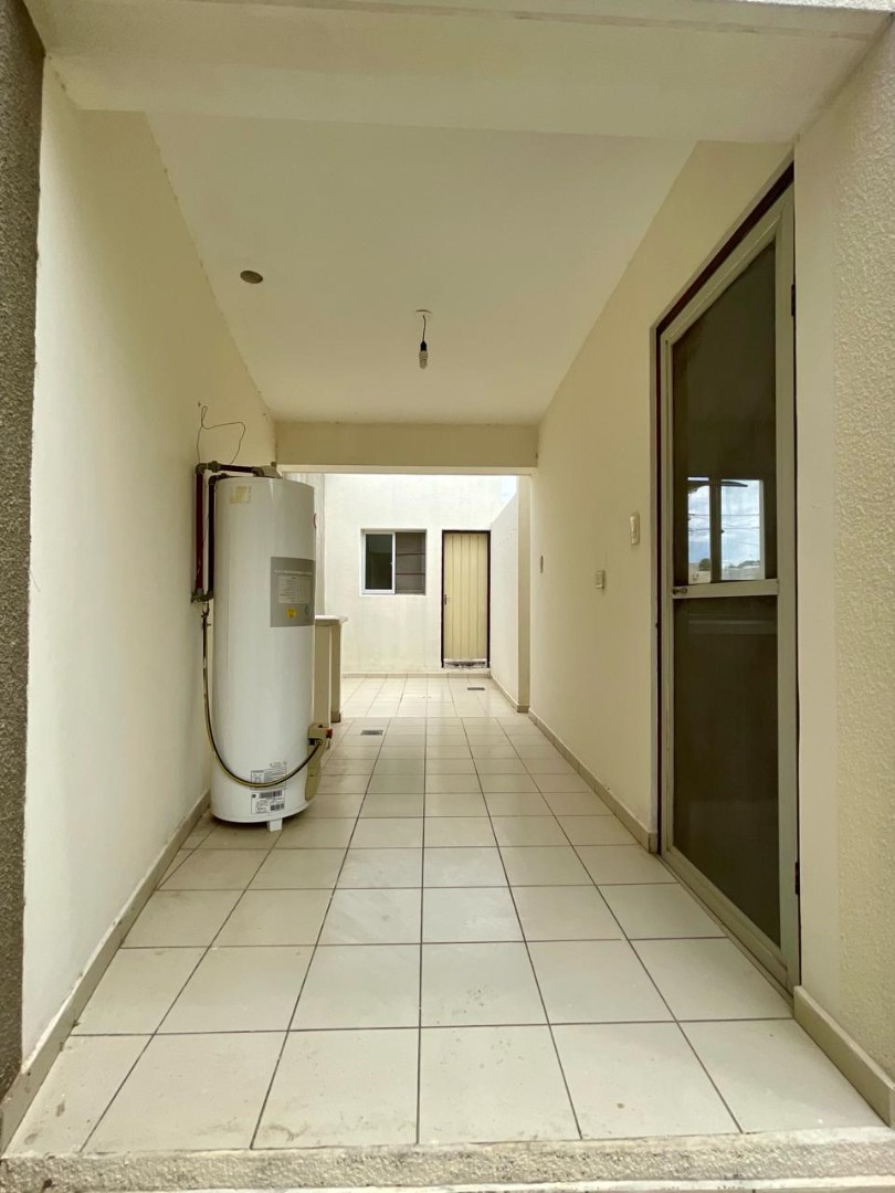 Casa en VentaCASA EN VENTA - Zona Norte Condominio SEVILLA PINATAR 3 dormitorios 3 baños 2 parqueos Foto 9