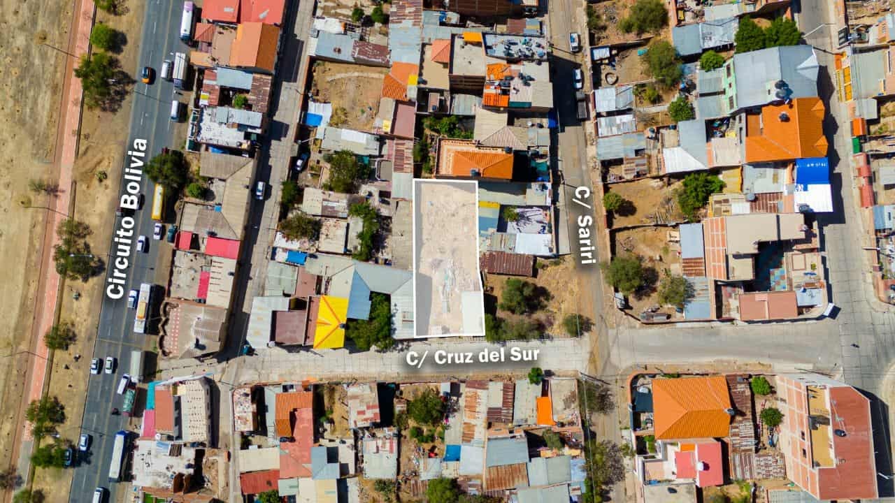 Terreno en VentaCalle Cruz del Sur a solo 2 cuadras del circuito bolivia    Foto 6