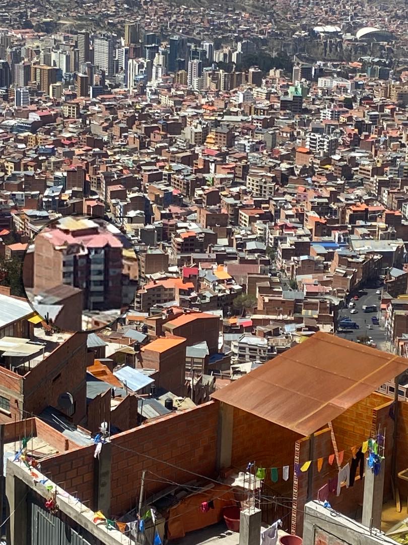 Edificio en VentaALTO SAN PEDRO   CALLLE: JORGE DE LÁ REZA #1581   27 dormitorios 13 baños 10 parqueos Foto 19