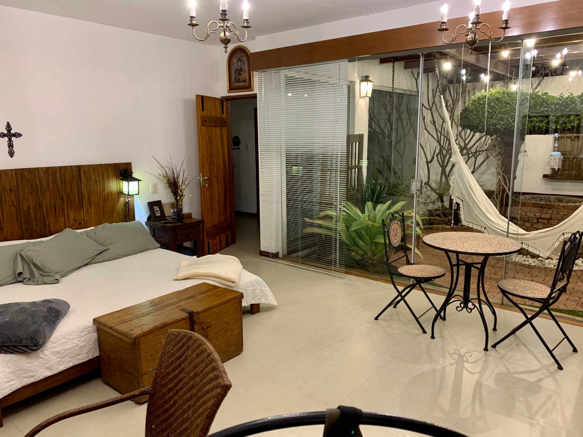 Casa en Las Palmas en Santa Cruz de la Sierra 3 dormitorios 4 baños 2 parqueos Foto 29