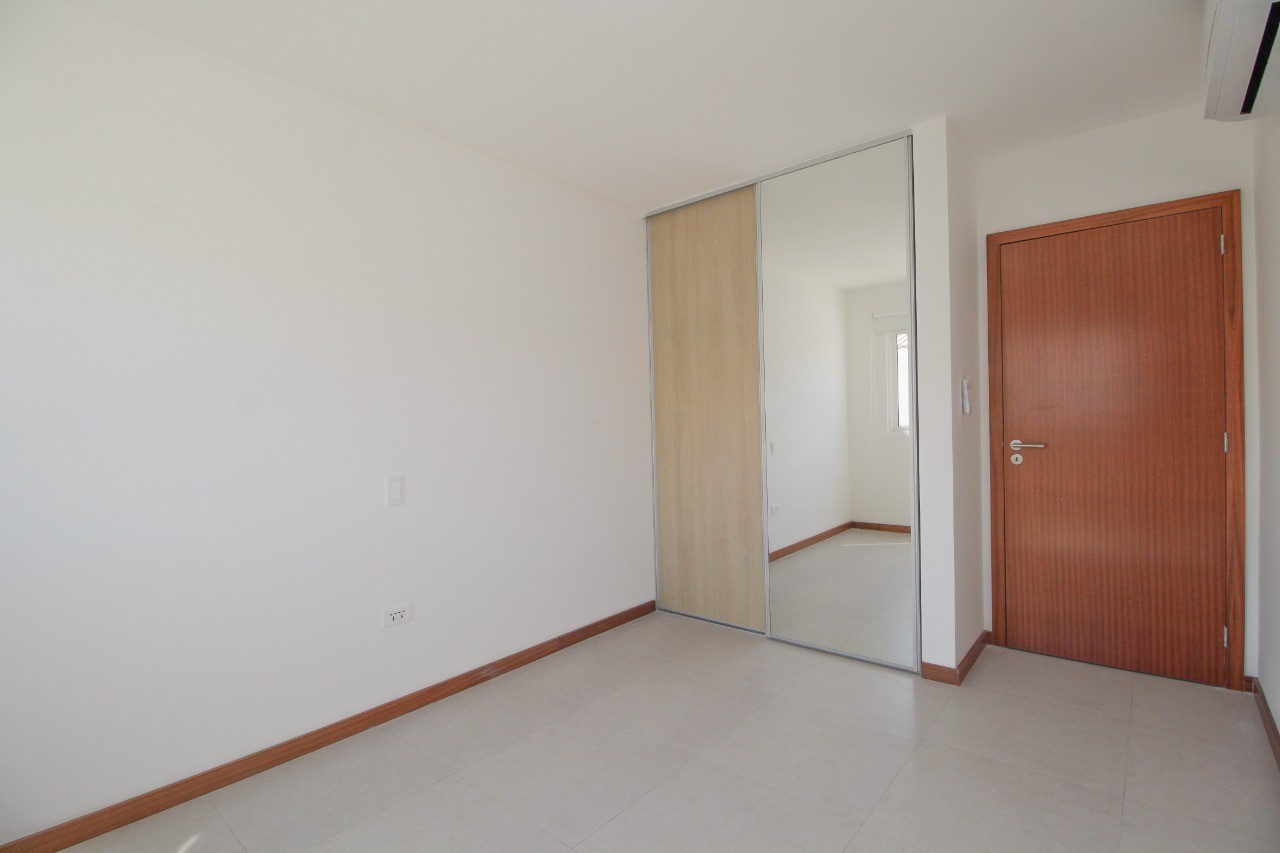 Casa en AlquilerCanal Pedro Velez 7mo anillo  Foto 10