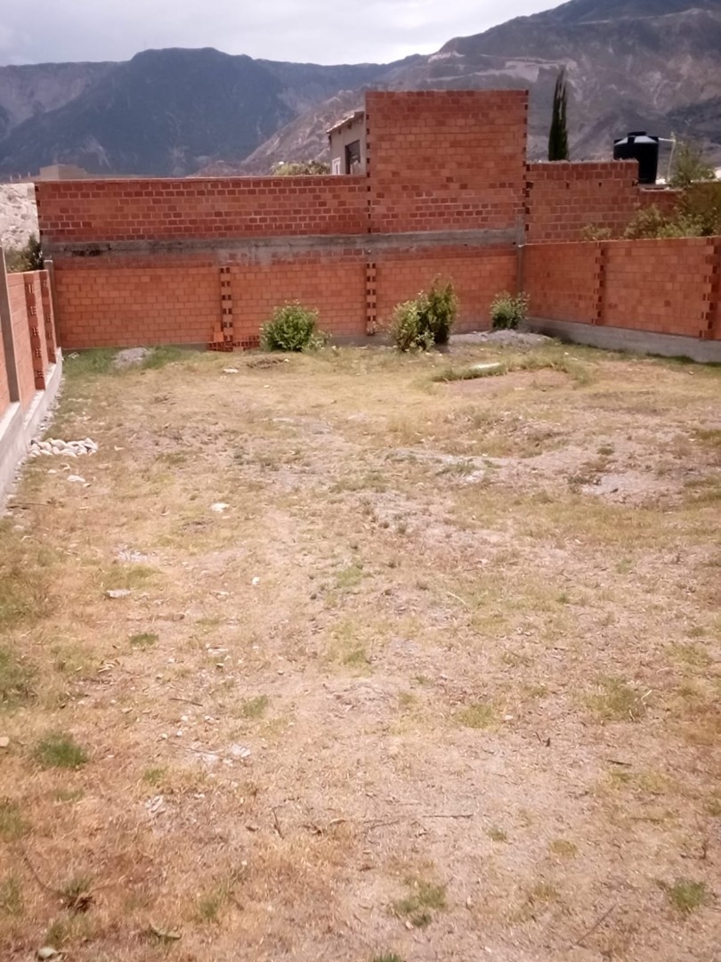 Terreno en VentaEx Fundo Avircato , Cantón Mecapaca, Urbanización “Villa Linda” Foto 5