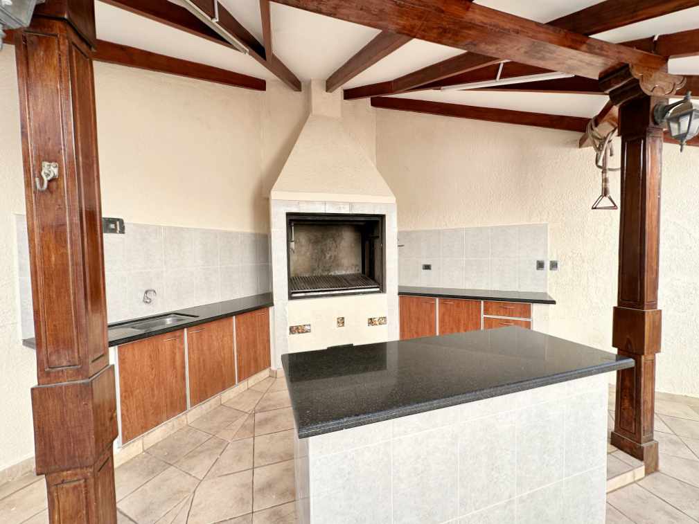 Casa en Venta6to Anillo, Zona Norte, Urbanización Ciudad Jardín, calle Los Tulipanes Foto 61