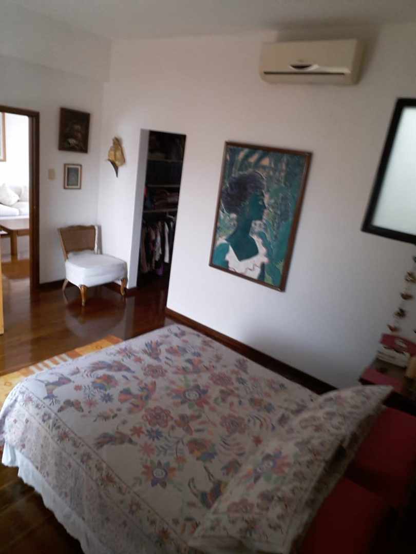 Edificio en VentaAv Piraí 5to anillo 13 dormitorios 10 baños  Foto 9