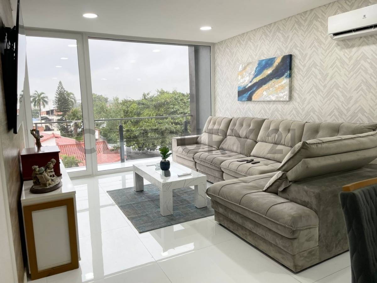 Departamento en Venta<b>ZONA NORTE - ENTRE 3er. Y 4to. ANILLO DEPARTAMENTO DE 2 DORMITORIOS EN VENTA</b>  Foto 1