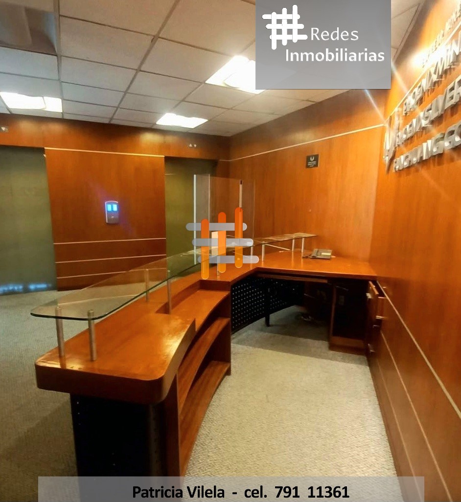 Oficina en Alquiler𝗢𝗙𝗜𝗖𝗜𝗡𝗔 𝗘𝗠𝗣𝗥𝗘𝗦𝗔𝗥𝗜𝗔𝗟 𝗗𝗘 𝗟𝗨𝗝𝗢 𝗘𝗡 𝗖𝗔𝗟𝗔𝗖𝗢𝗧𝗢 – 𝗔𝗩. 𝗕𝗔𝗟𝗟𝗜𝗩𝗜Á𝗡  10 dormitorios 6 baños 2 parqueos Foto 8