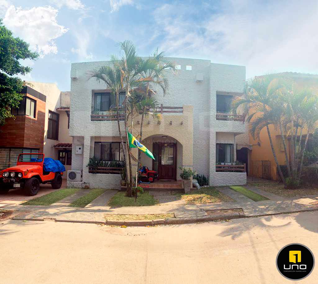 7mo anillo de la Avenida Banzer, condominio privado Club Los Mangos