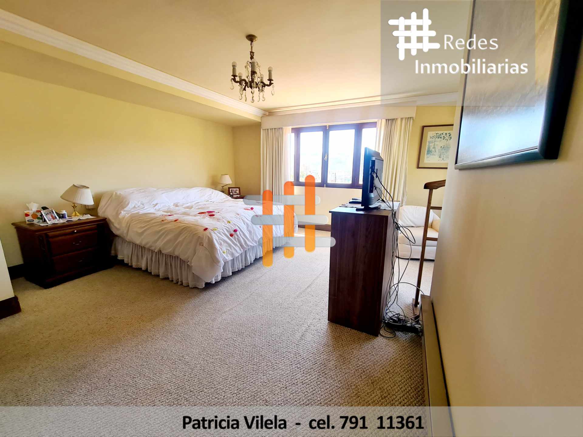 Casa en Achumani en La Paz 4 dormitorios 7 baños 4 parqueos Foto 19