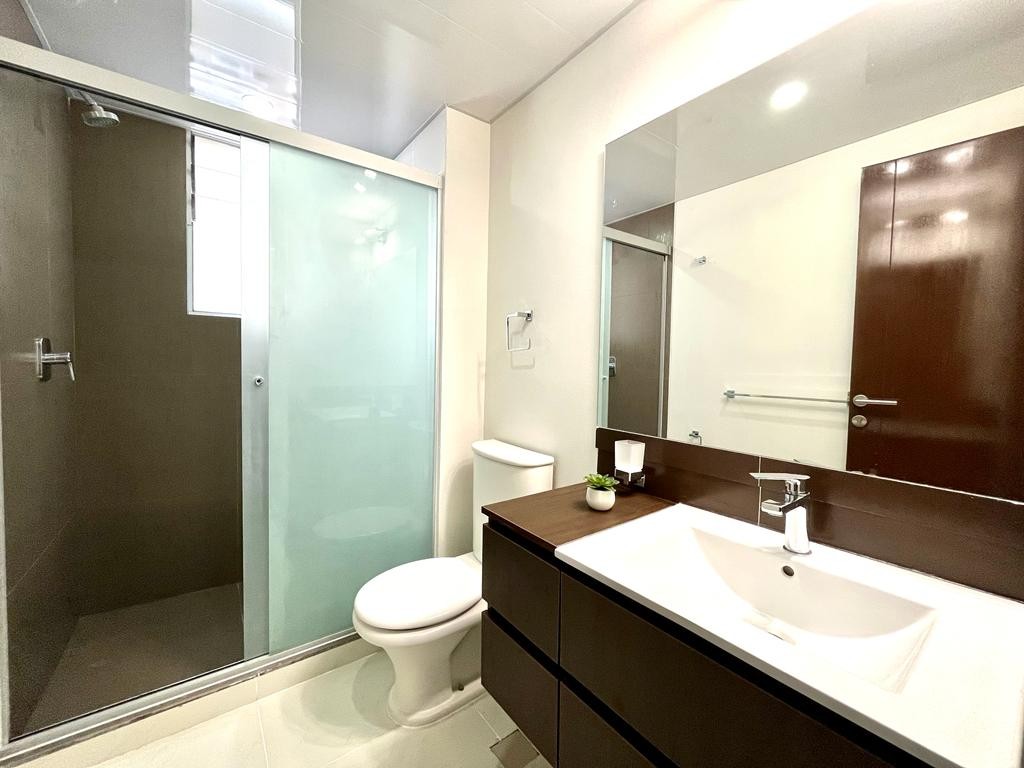 Departamento en VentaCONDOMINIO ARETE AV BENI ENTRE 1 er y 2 do ANILLO Foto 8