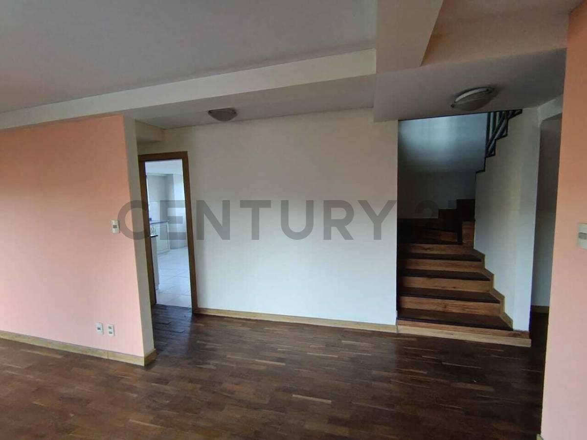 En Venta a Bs 1,450,000 Foto 2