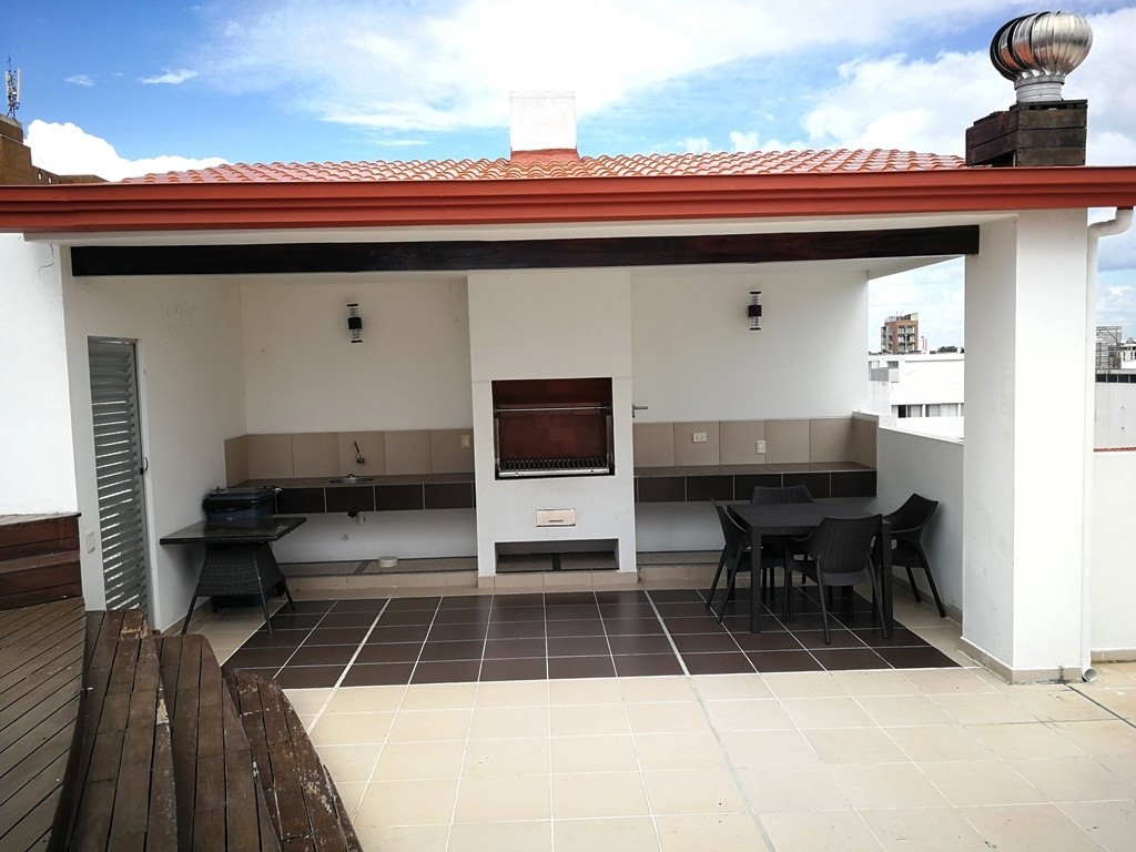 Departamento en AlquilerEdificio Sky, Calle J Equipetrol Norte Foto 20