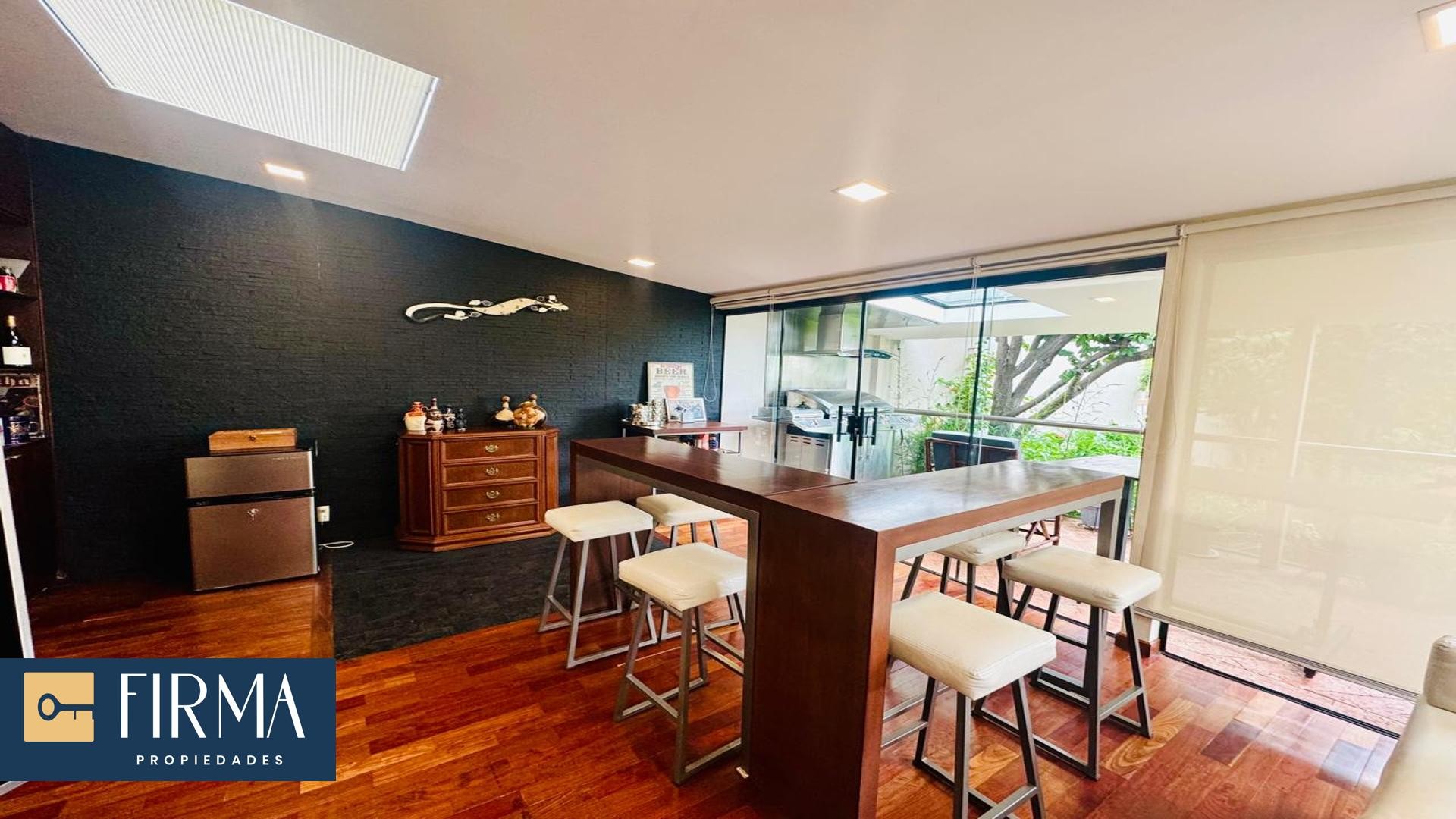 Casa en VentaMALLASILLA 6 dormitorios 9 baños 4 parqueos Foto 20