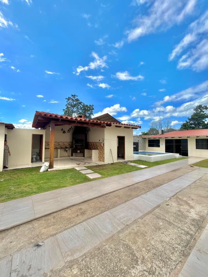 Casa en VentaSATELITE NORTE, A 1 MIN DE LA CARRETERA AL NORTE Foto 9