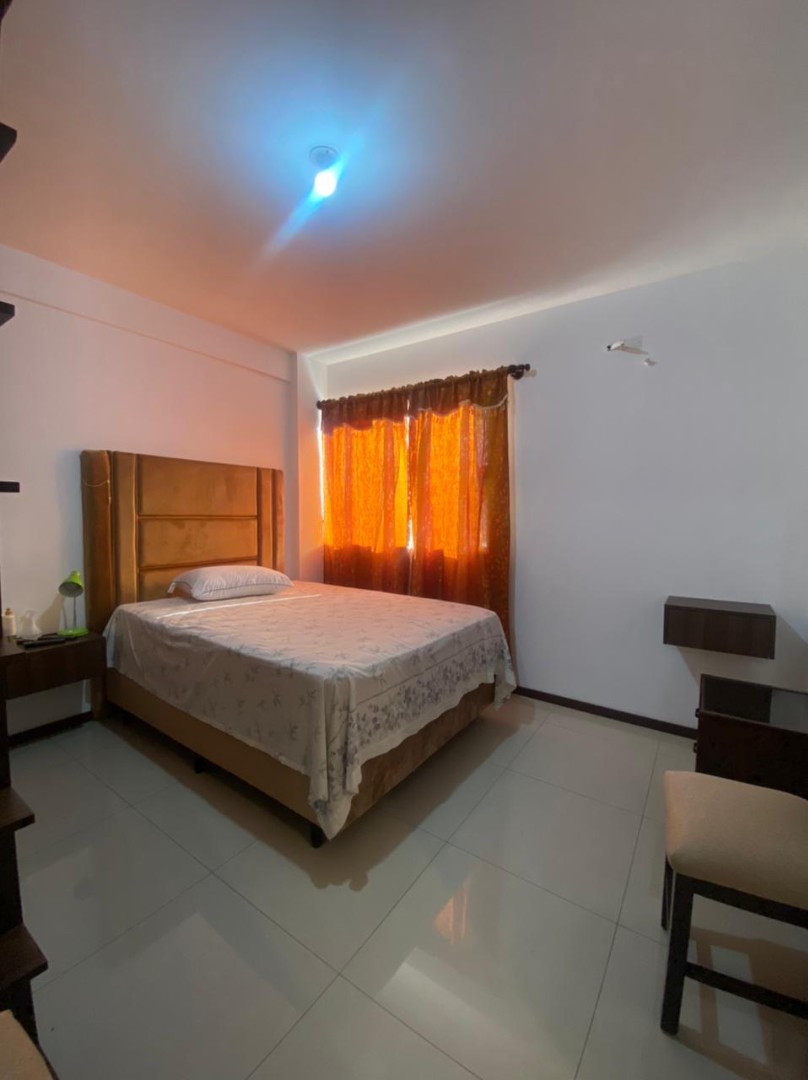 Departamento en VentaAv Alemana 3er anillo Calle Pachiuba Condominio Altamura Foto 3