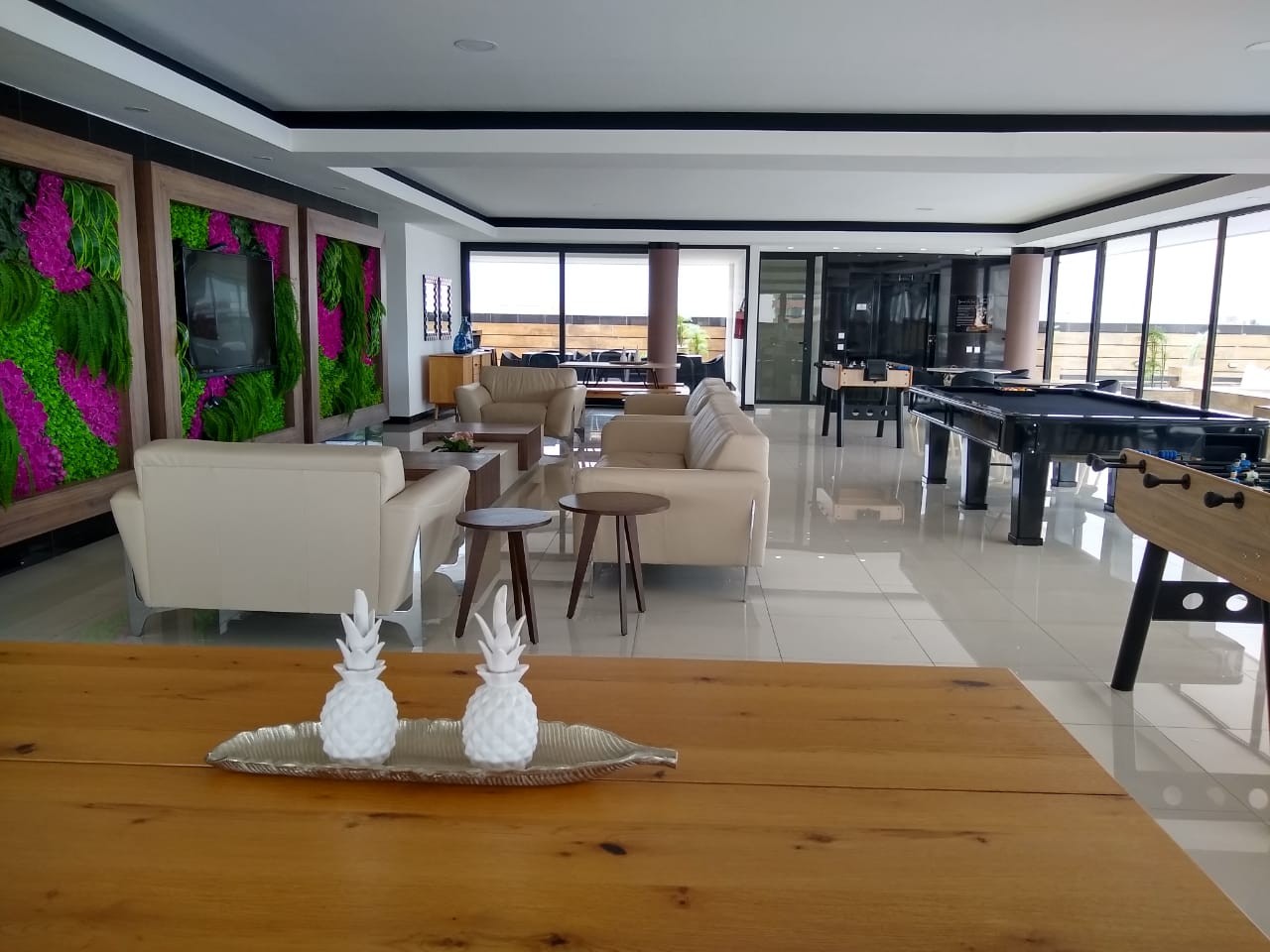 Departamento en AlquilerEquipetrol , edificio Sky plaza Italia ,departamento en Alquiler 2 dormitorios 2 baños 1 parqueos Foto 2