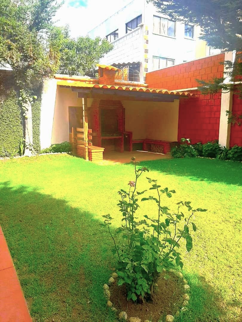 Casa en AlquilerCASA EN ALQUILER CERCA AL GREEN TOWER CALACOTO Foto 2