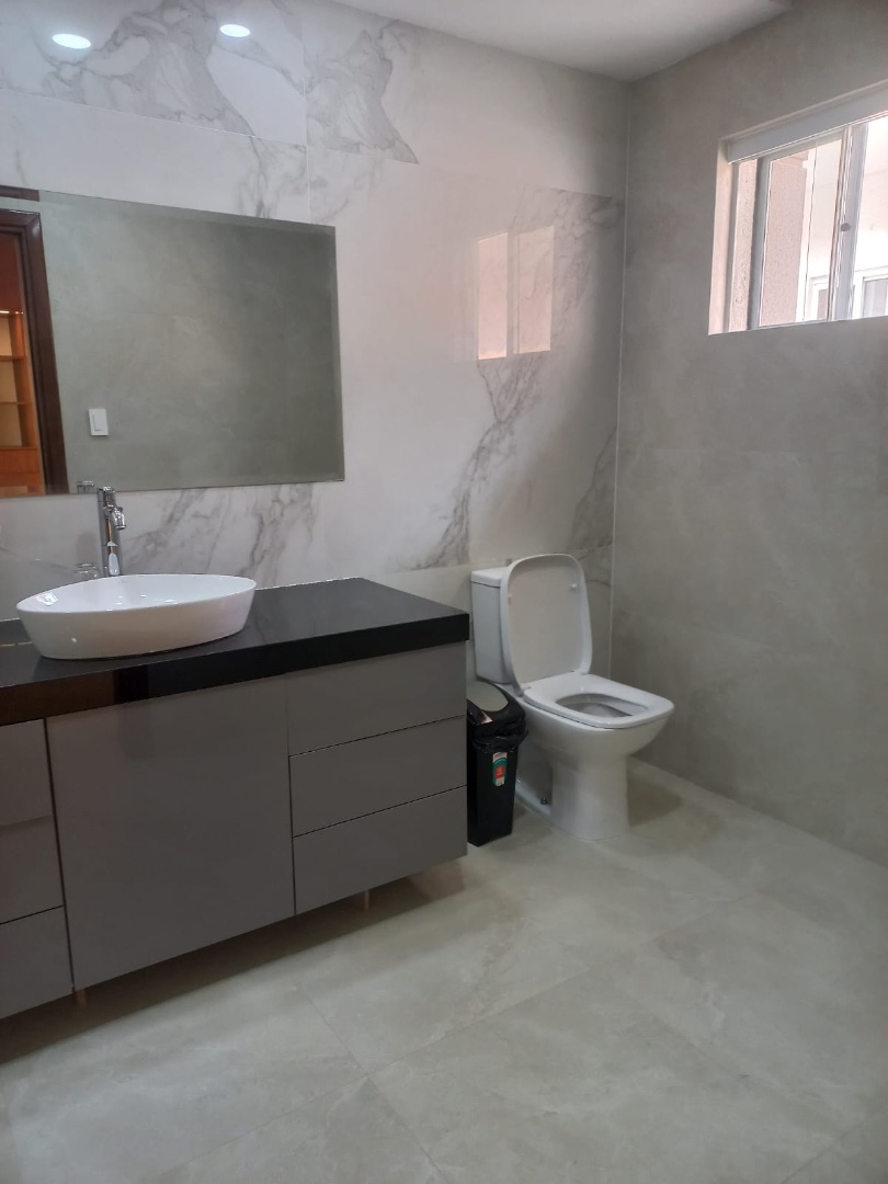 Casa en AlquilerBosques de la
Colina, km8 norte Foto 13