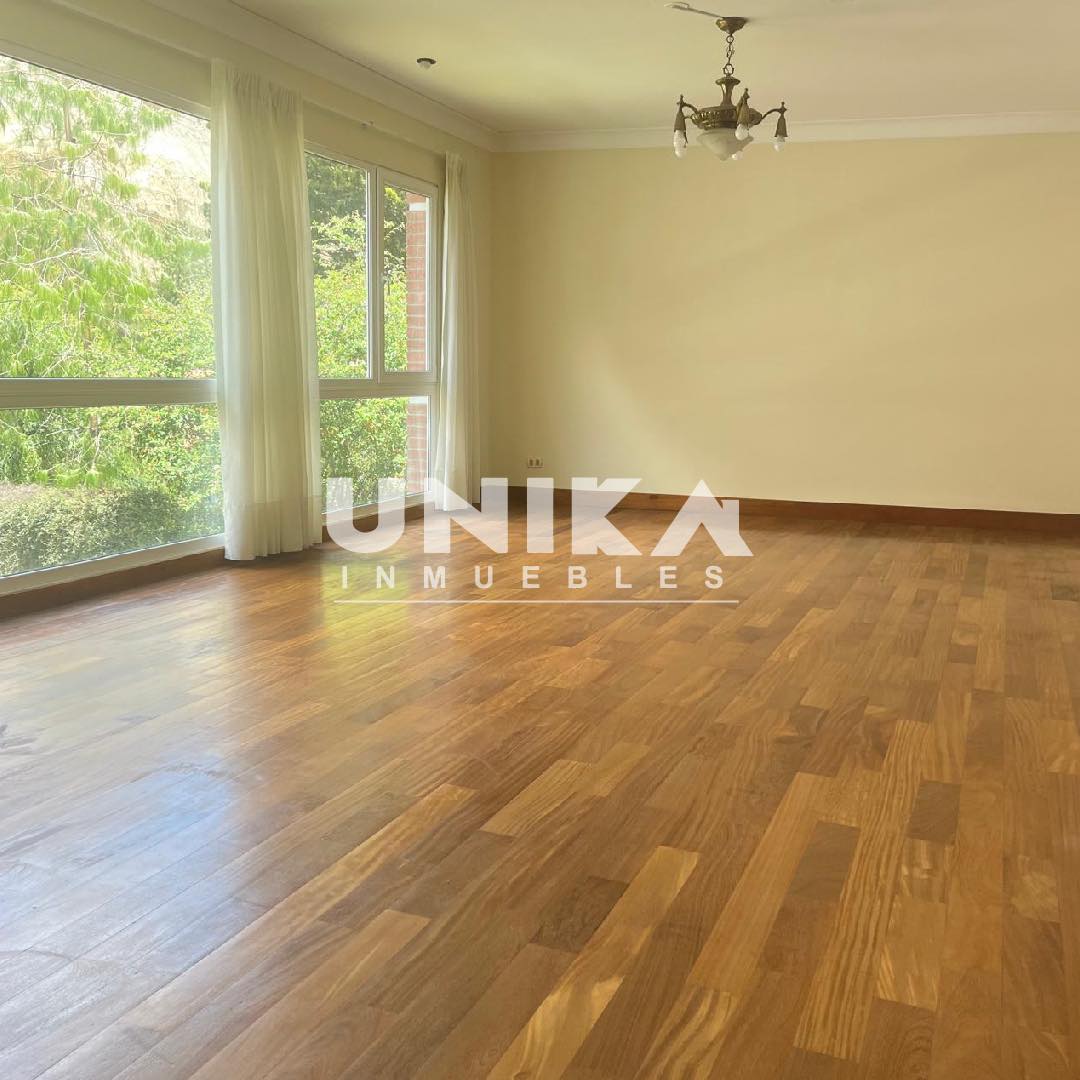 En Alquiler a Bs 10,000 Foto 2