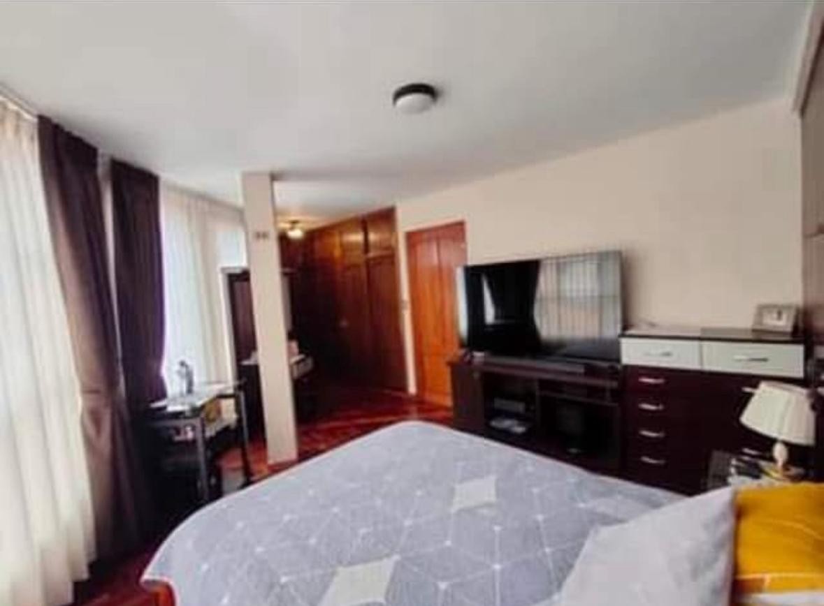 Departamento en VentaDepartamento de un dormitorio en venta Obrajes Calle 19 1 dormitorios 1 baños  Foto 7