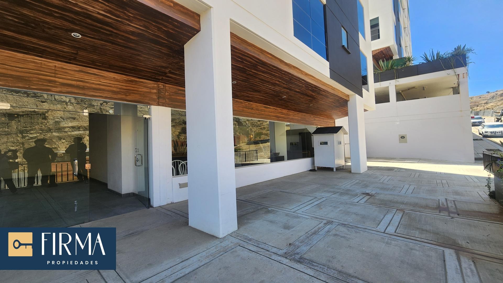 Local comercial LOCAL COMERCIAL EN VENTA, ACHUMANI CALLE 31 Foto 5