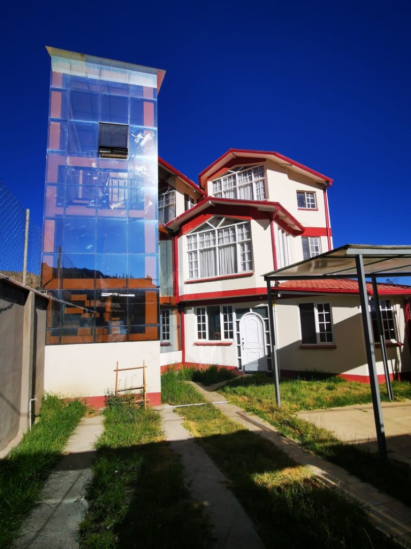 Casa CASA EN VENTA Zona Achumani Alto - Chijipata Foto 2