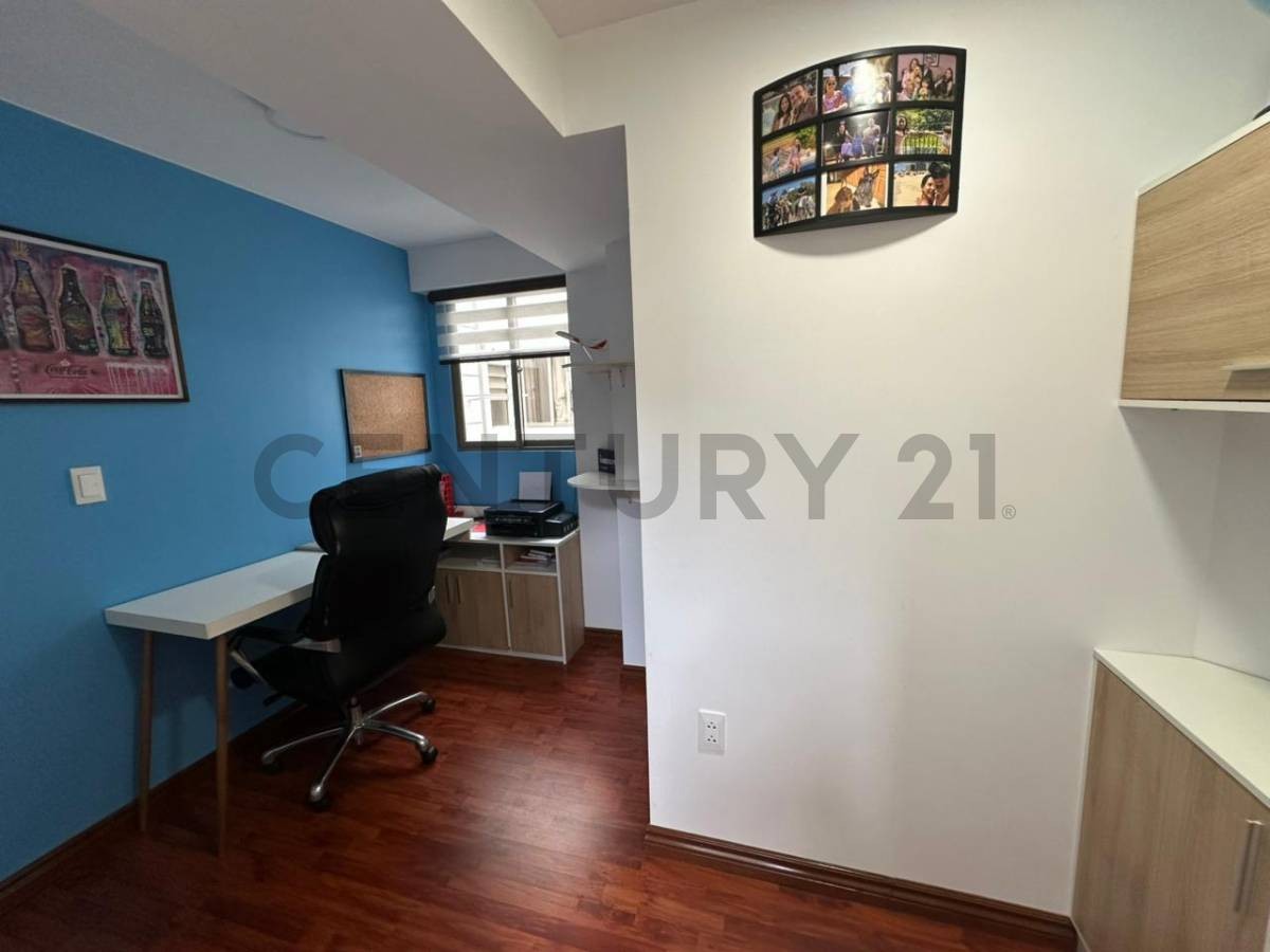 En Alquiler a $us 2,200 Foto 25