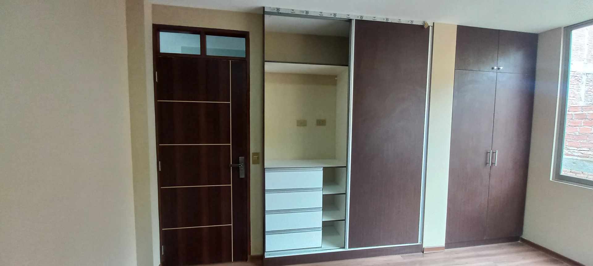 Casa en VentaInmediaciones Campo Ferial y Country Club, OTB Exaltación, en pasaje cerrado, Urbanización La Rinconada, Zona Alalay Foto 43